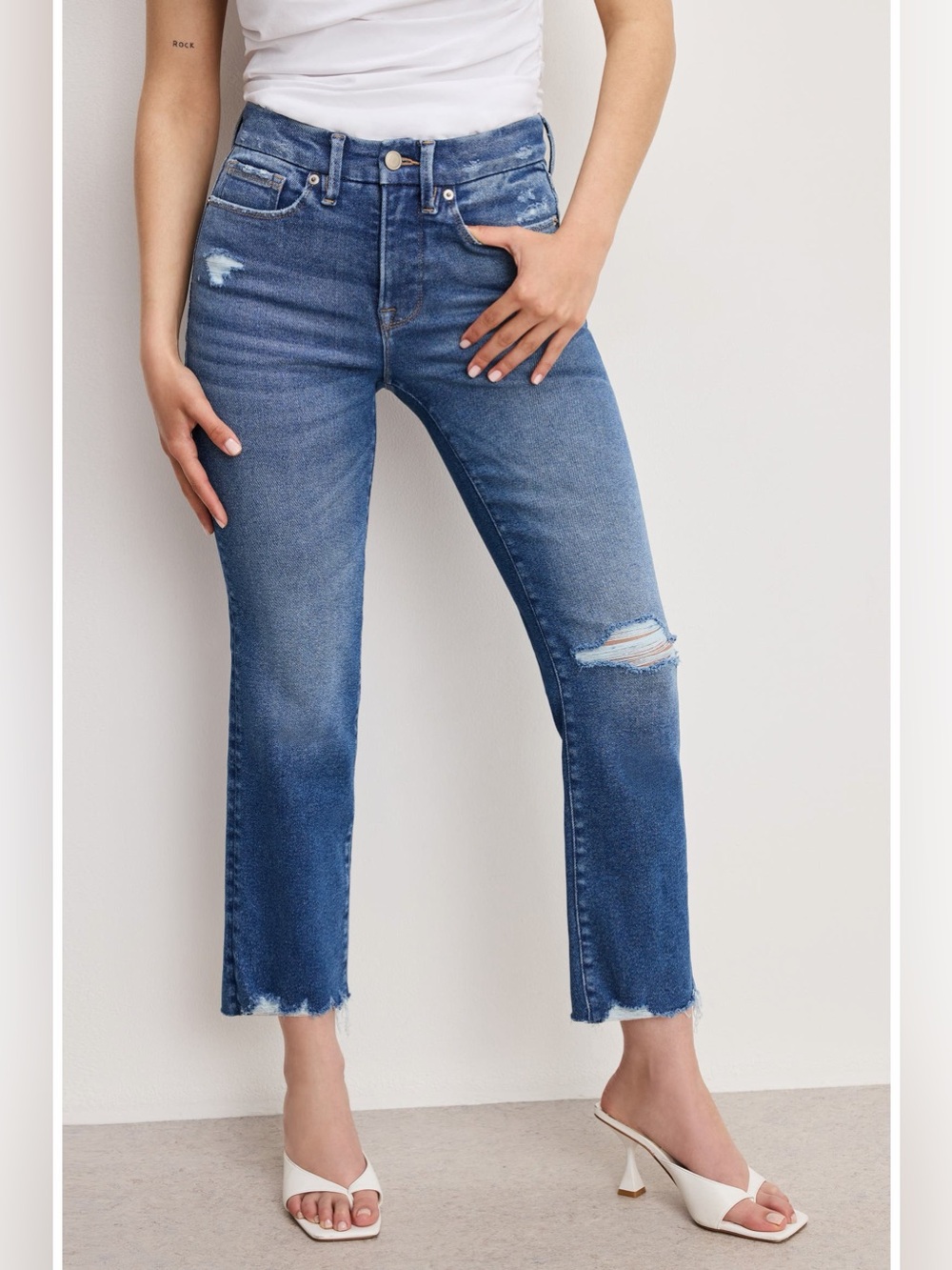 Good American Good Petite Distressed Crop Straight Leg Jeans NWT 4/27P - Picture 4 of 8